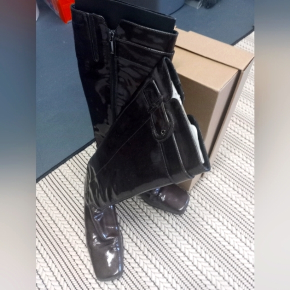 Boots - Picture 2 of 3